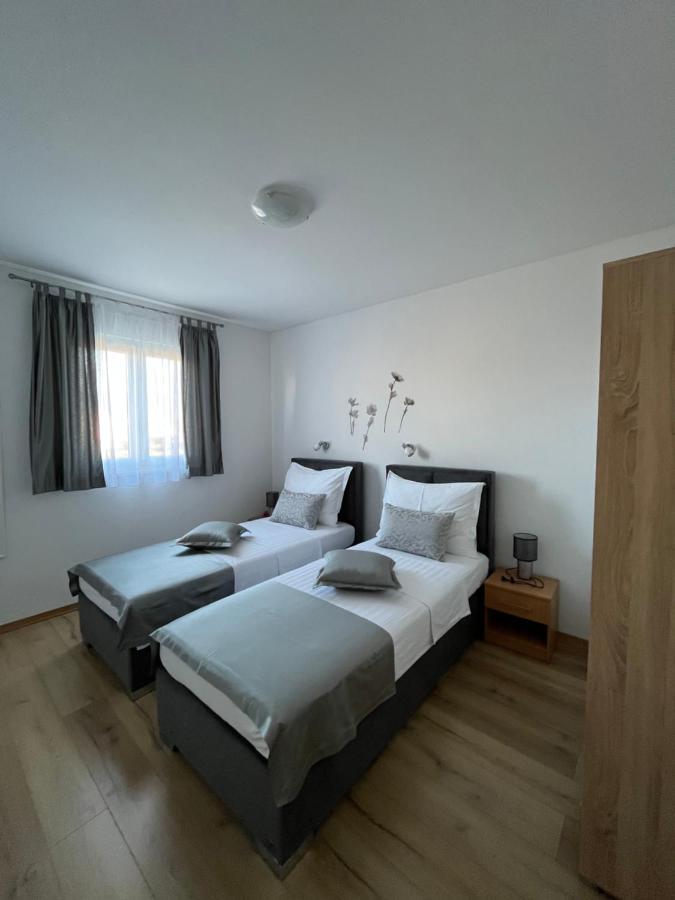 Apartments Magdalena Stobreč Esterno foto