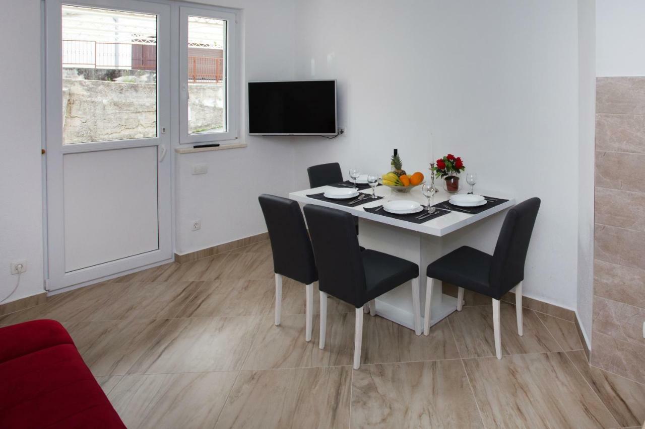Apartments Magdalena Stobreč Esterno foto
