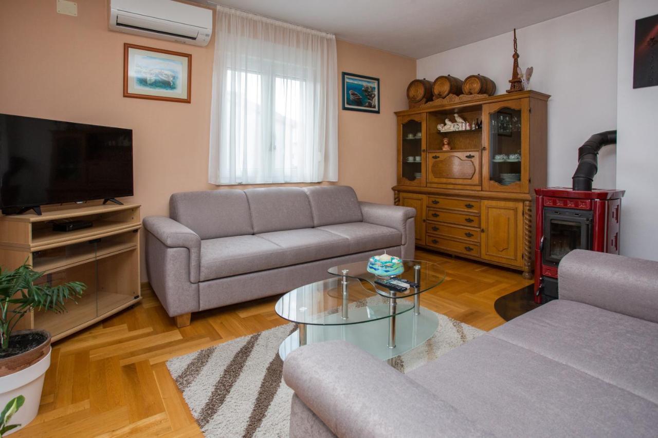 Apartments Magdalena Stobreč Esterno foto